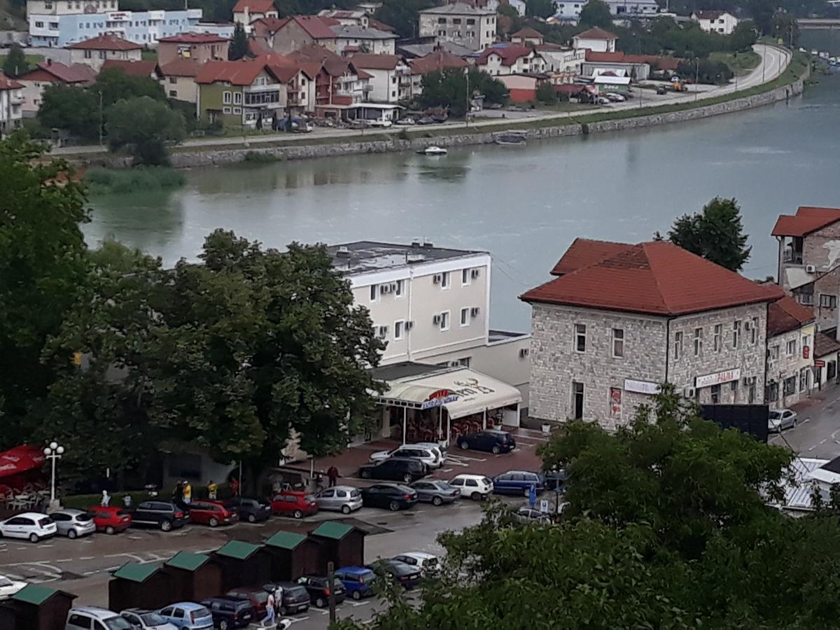 VišegradApartman Dan & Noc公寓 外观 照片
